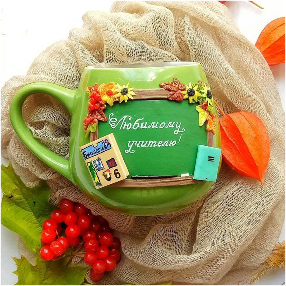Что подарить учителю на 8 марта - рисунок 4